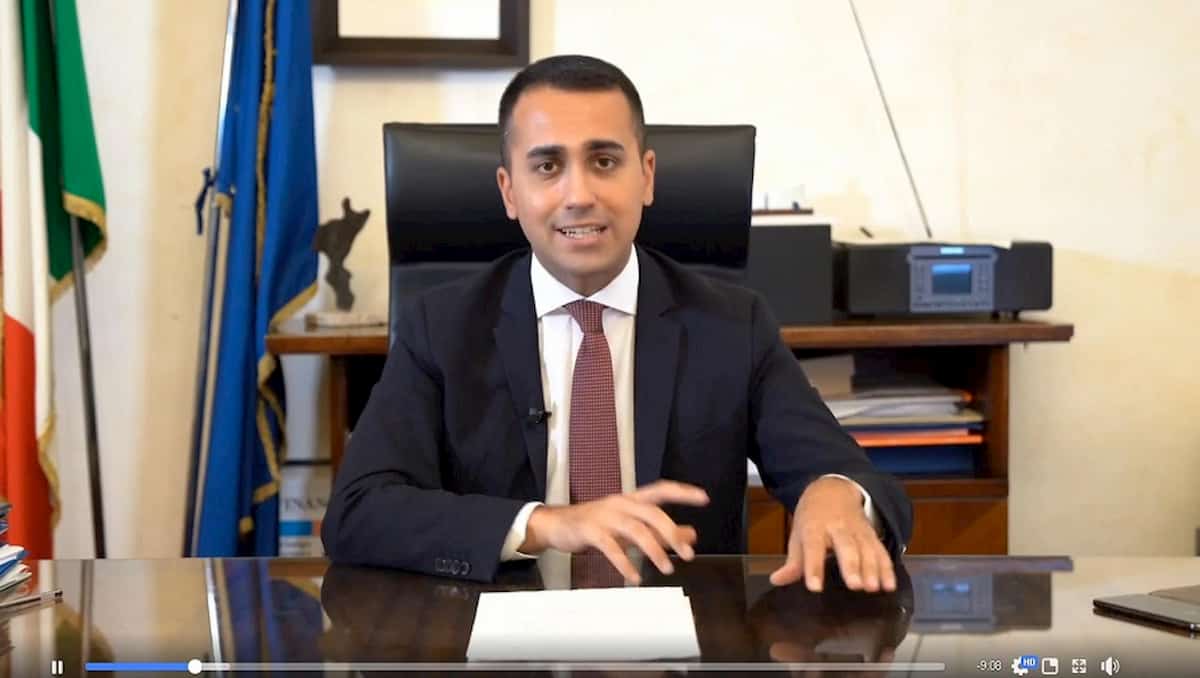 Bibbiano, Di Maio aveva detto: "Elettrochoc ai bambini". Falso, ma chi sbaglia non paga