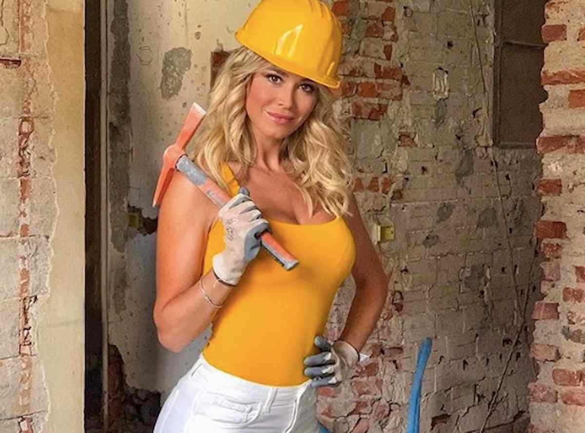 Diletta Leotta operaia commenti foto Instagram