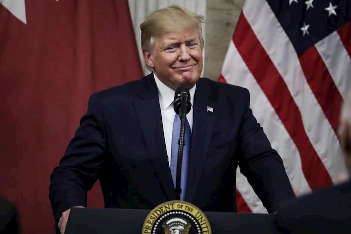 Donald Trump: pro cannucce di plastica a quel posto all'ambiente