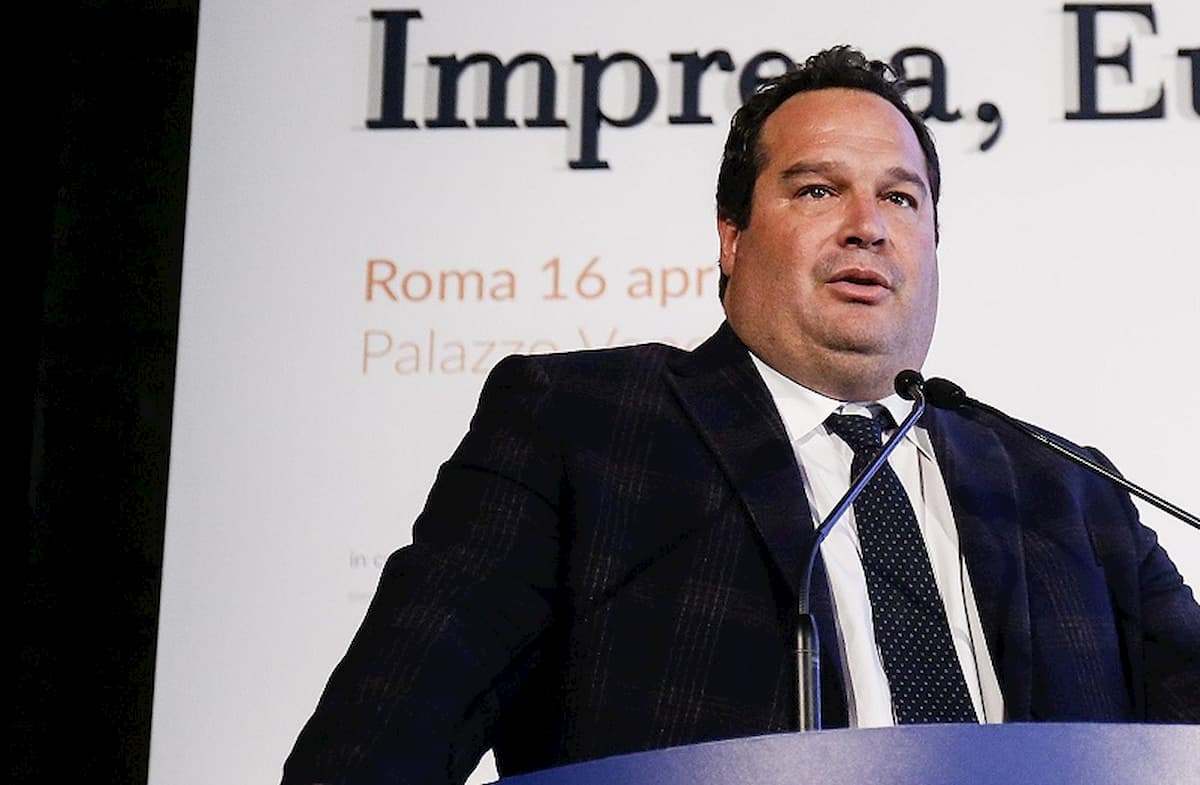 Editoria, Durigon: "Rilanceremo il ruolo dell'informazione professionale"