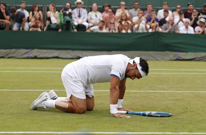Fognini torna "Fogna" a Wimbledon. "Magari mettessero una bomba qui..."? Per il papà è un tenerone