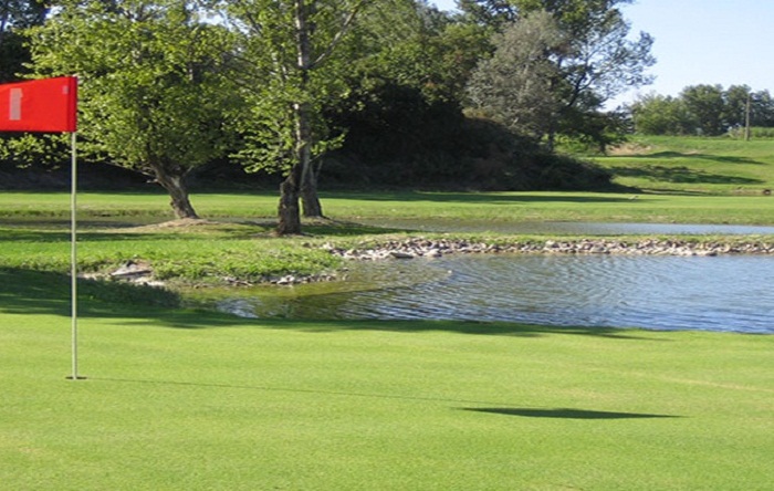 Bogogno, si sente male al Golf Club: Giacomo Ponzone muore a 25 anni