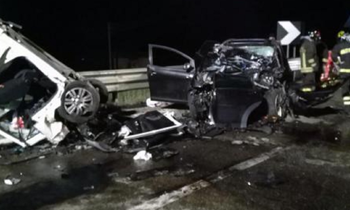 terni incidente morti giovani