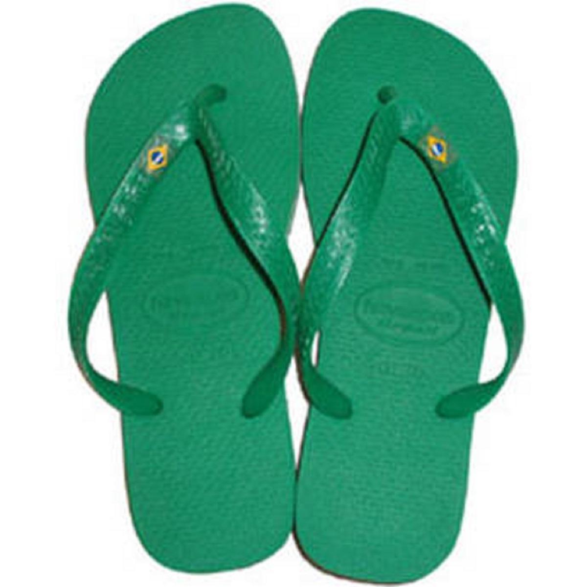 Trieste, in aula di tribunale con bermuda e infradito, giudice lo caccia