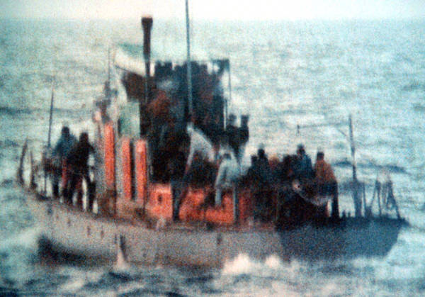 Sea Watch. Nel 1997 il caso Sibilla: nave speronata, 108 albanesi morti nel canale di Otranto