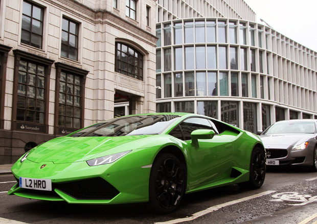 supercar sosta londra