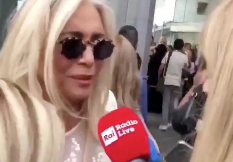 Mara Venier gaffe: "Come si chiama il mio nuovo programma?"