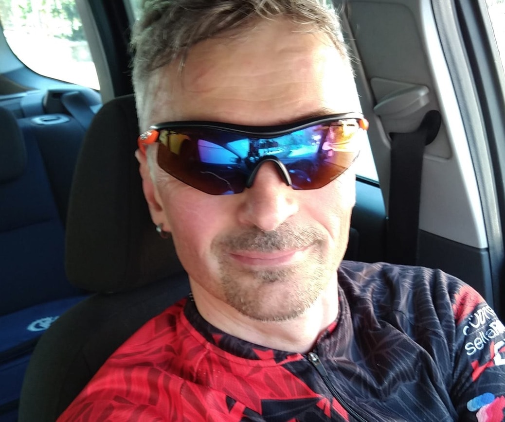 Marco Marsili, consigliere comunale di Camerino, post contro Salvini: "Va a morì a testa in giù"