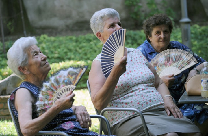 Meteo, in arrivo nuova ondata di caldo tropicale: in Sicilia si toccheranno i 44° (foto Ansa)