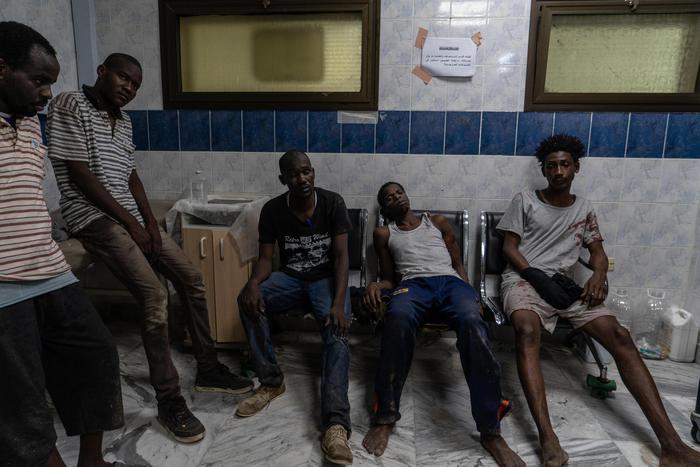 Libia minaccia il rilascio di tutti i migranti detenuti. 7mila, una bomba umanitaria