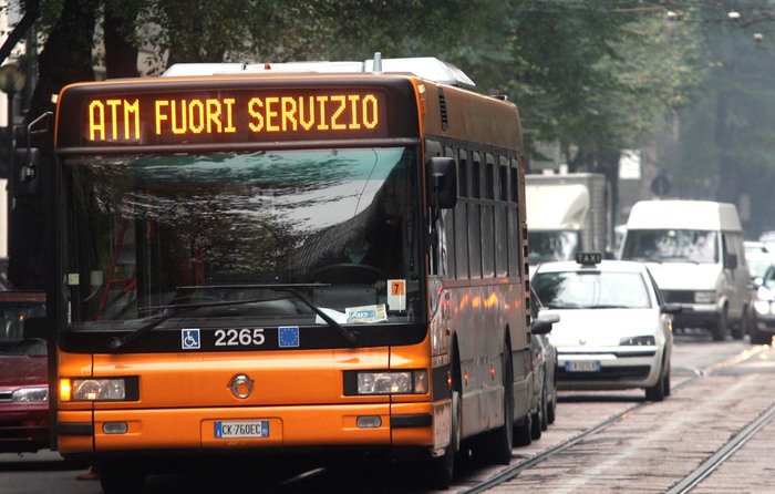 milano sciopero mezzi