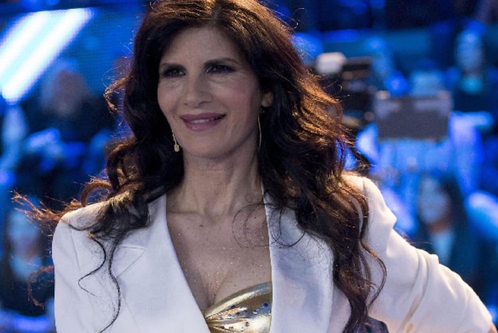 Pamela Prati, stop al film: gli avvocati mandano diffida. "Si preannuncia altamente lesivo"