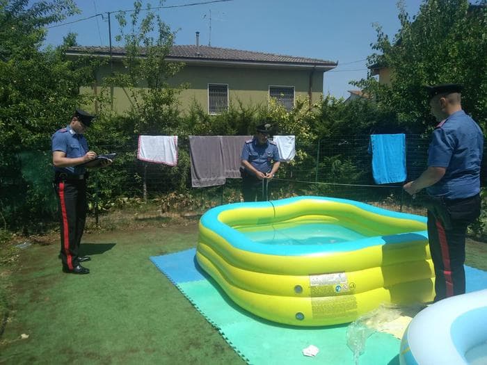 Vigasio (Verona), bimbo di 3 anni rischia di annegare nella piscina all'asilo: è gravissimo
