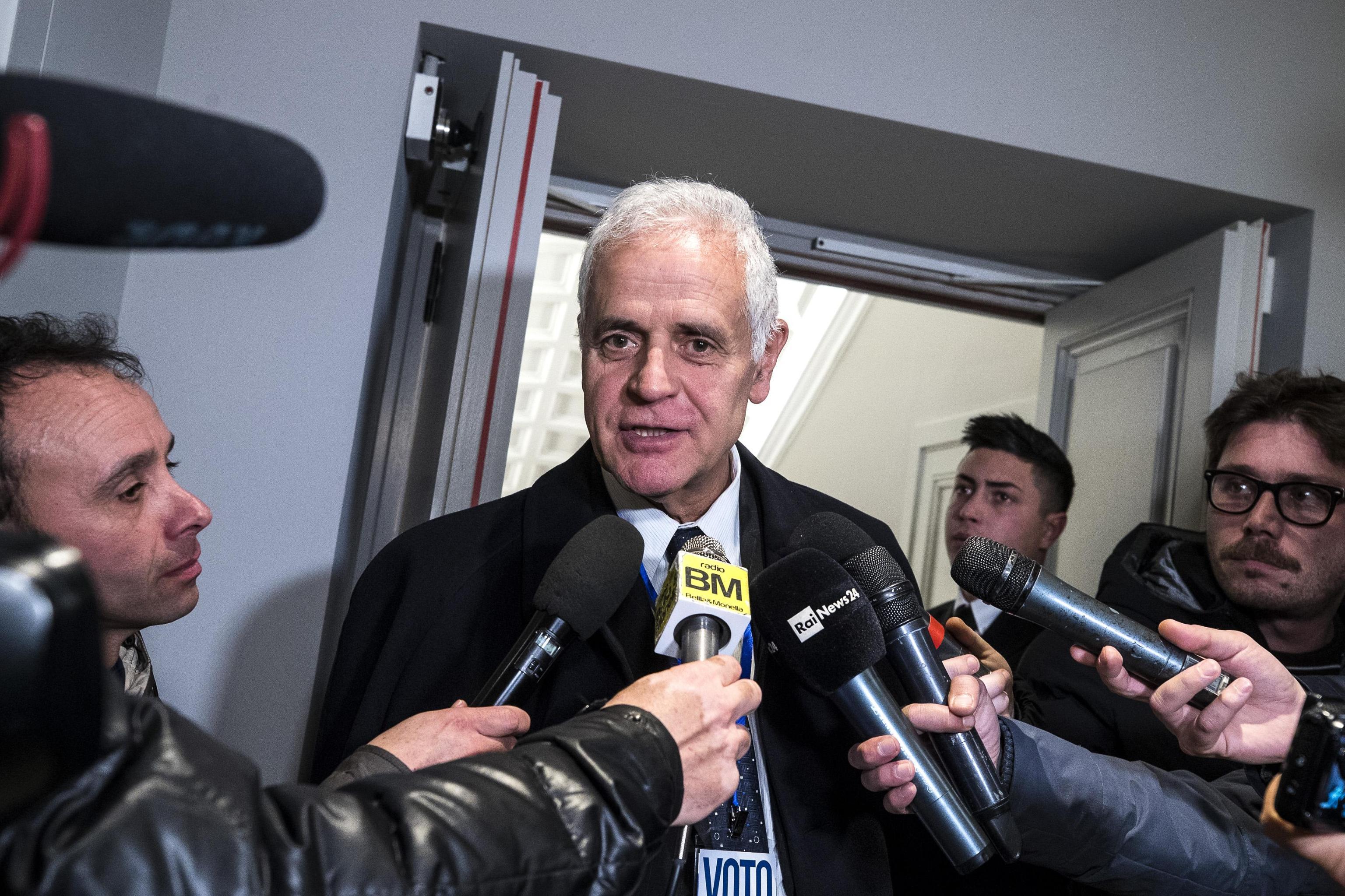 Roberto Formigoni esce dal carcere e va ai domiciliari