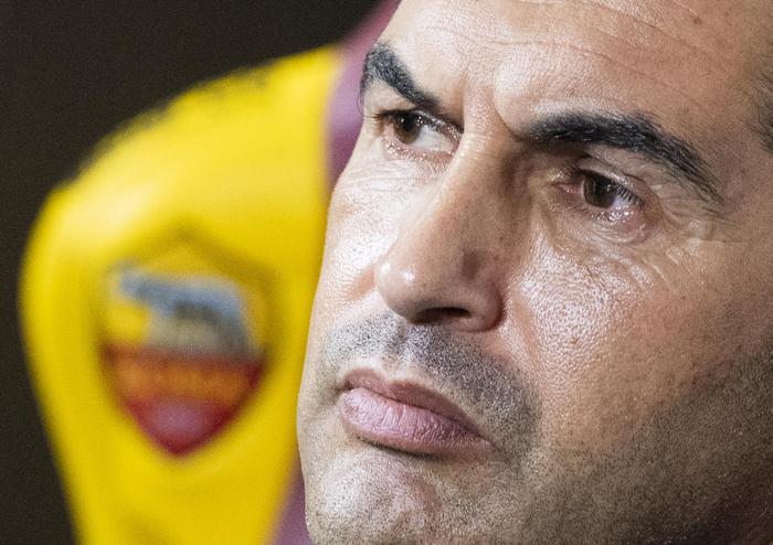 Roma, Fonseca litiga con il tattico Tiago Leal e lo invita a lasciare il campo