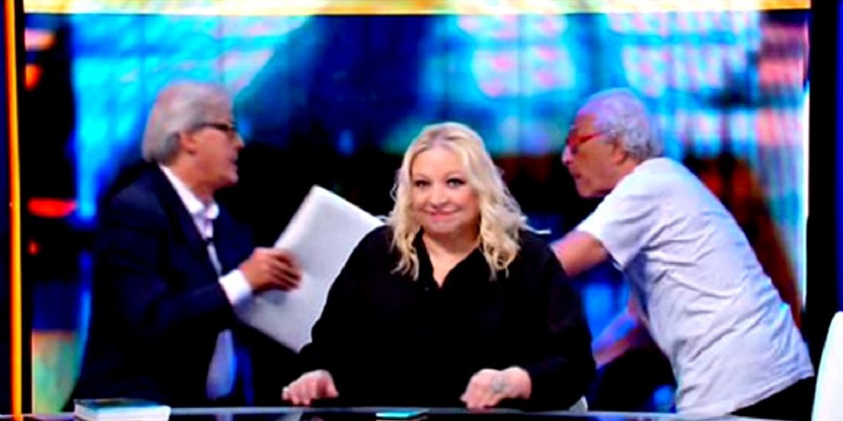 Sgarbi-Mughini, continua la rissa. Le ultime