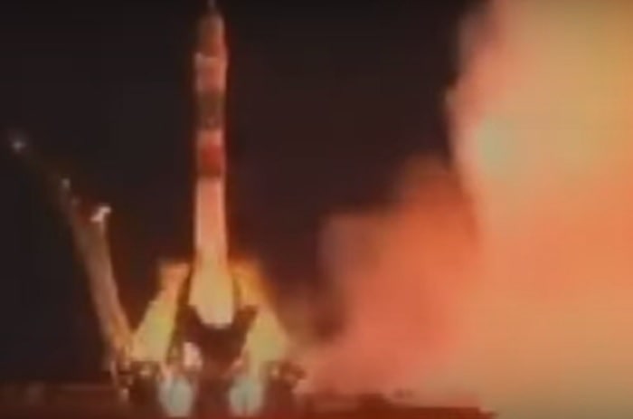 soyuz lancio navicella con luca parmitano