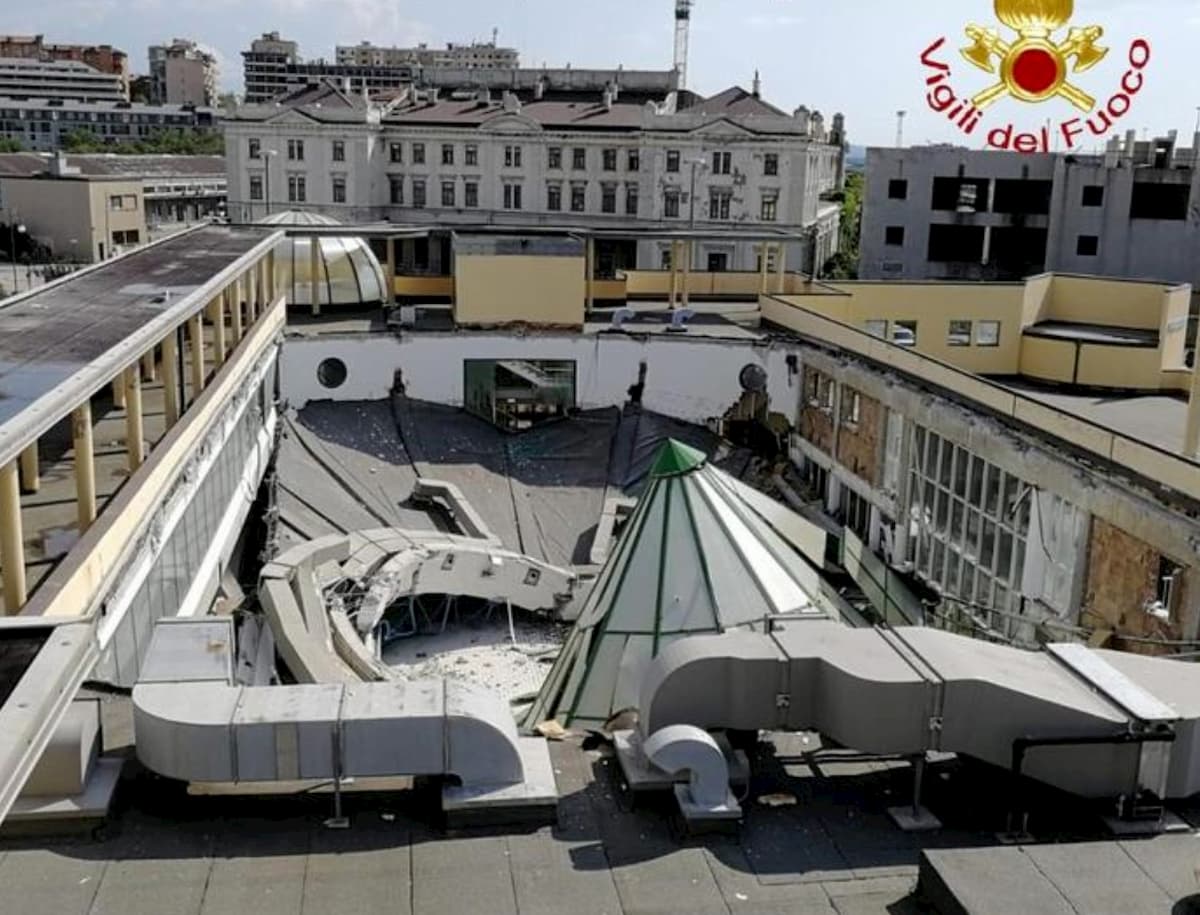 piscina acquamarina trieste