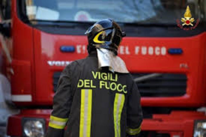 Incendio ad Aversa