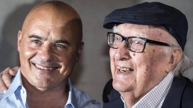 Luca Zingaretti. L'omaggio su Instagram a Camilleri del Commisario Montalbano: "Ti sei lieve la terra"