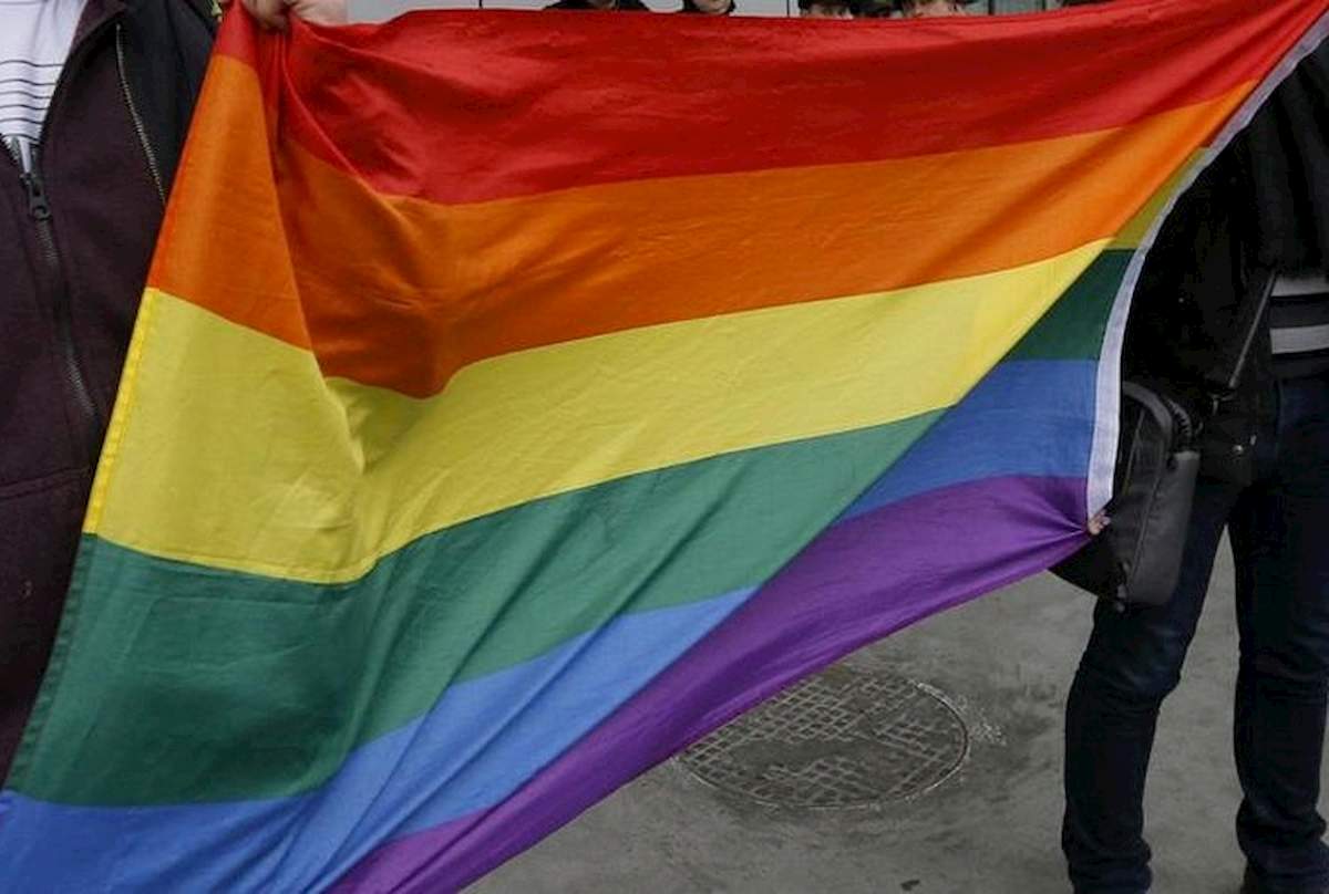 Figlio di due mamme, Viminale contro la decisione del Tribunale di Bari: no a trascrizione atto di nascita