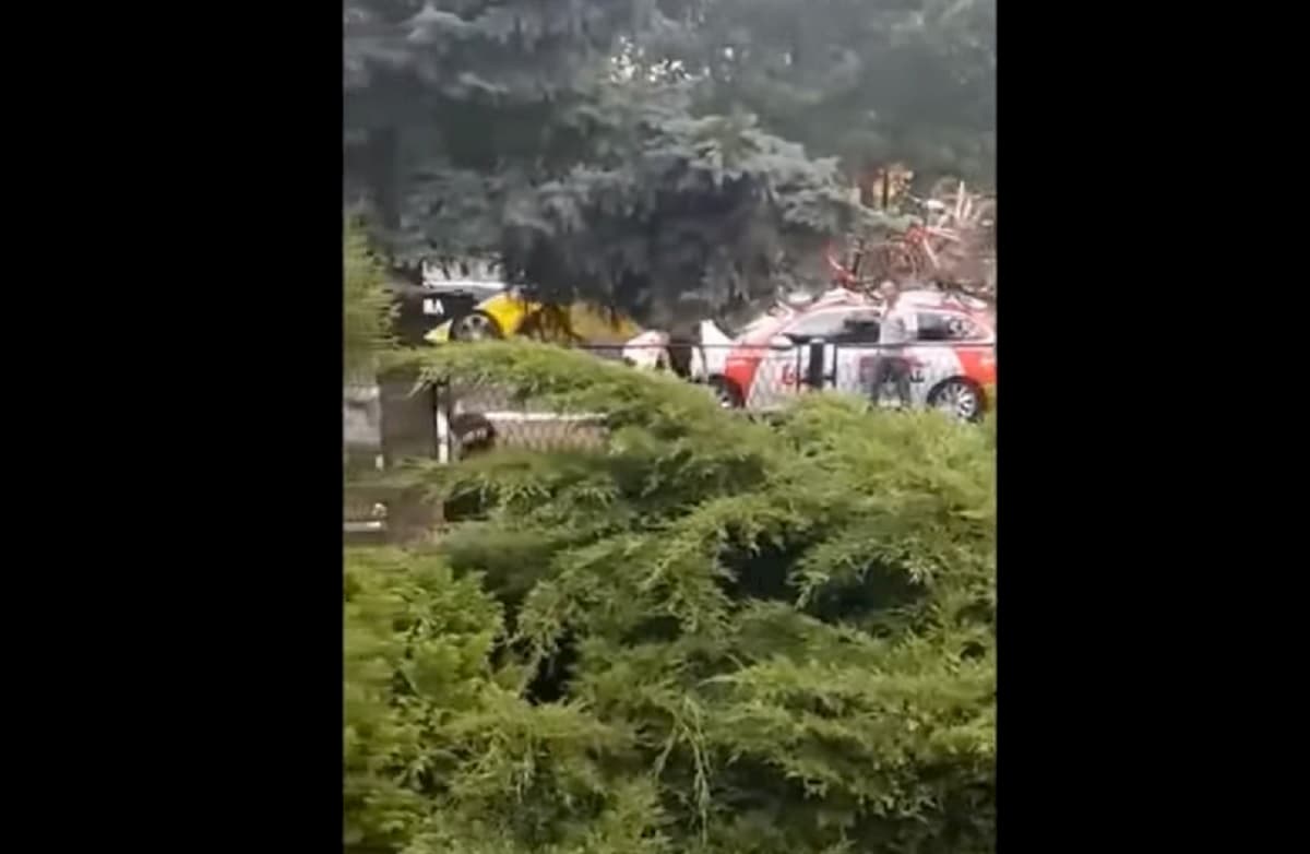 Bjorg Lambrecht, il 22enne muore dopo una caduta al Giro di Polonia: malore o incidente?