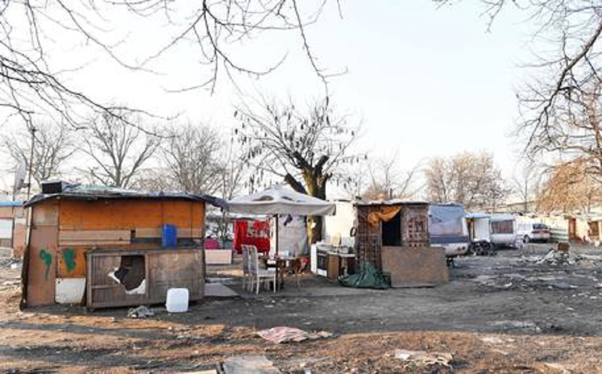 fossano cuneo nomadi fontana