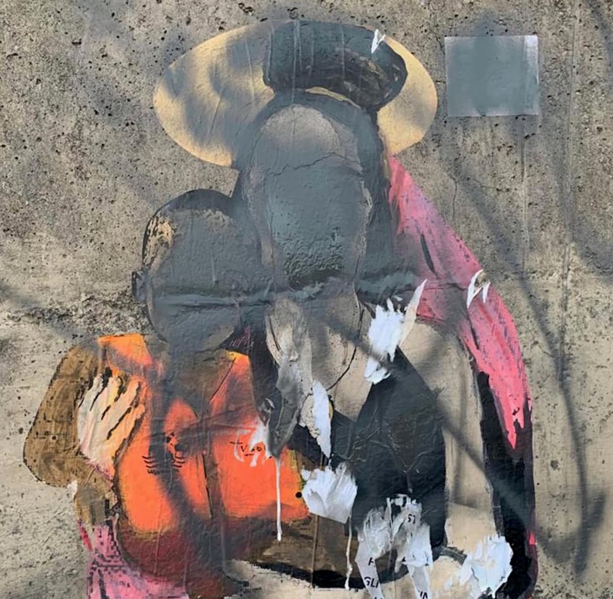 Il graffito danneggiato di Carola Rackete