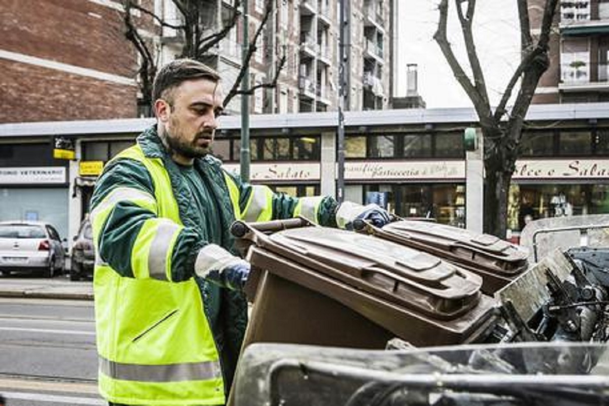 Chef Rubio: "Lampedusa è anche l'isola dei razzisti e dell'abusivismo"