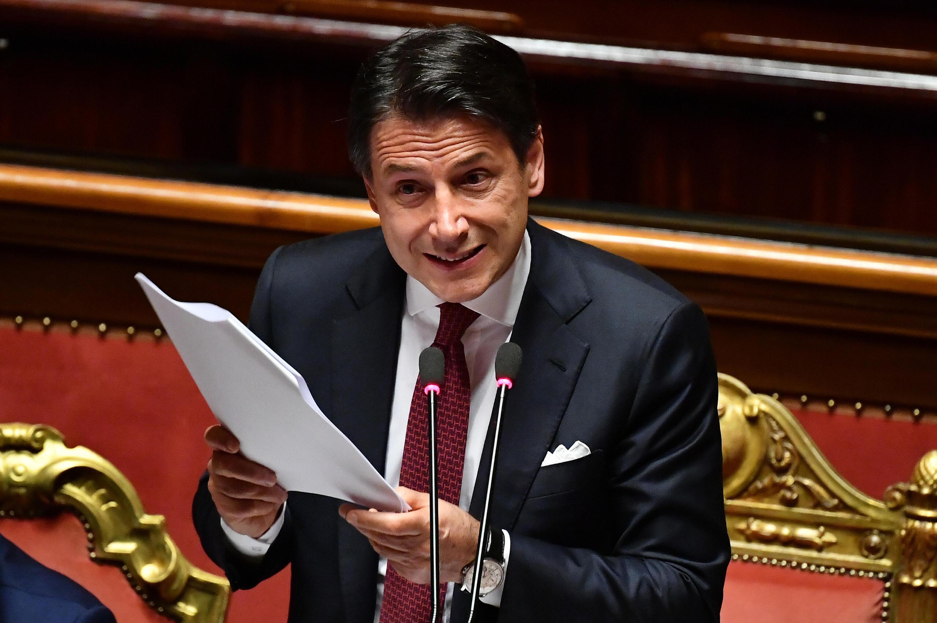 Conte replica a Salvini