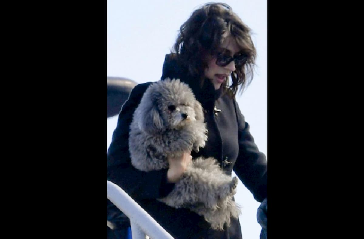 Elisa Isoardi è stata nominata Miss Coccolona 2019: è la vip che ha passato più tempo con gli animali