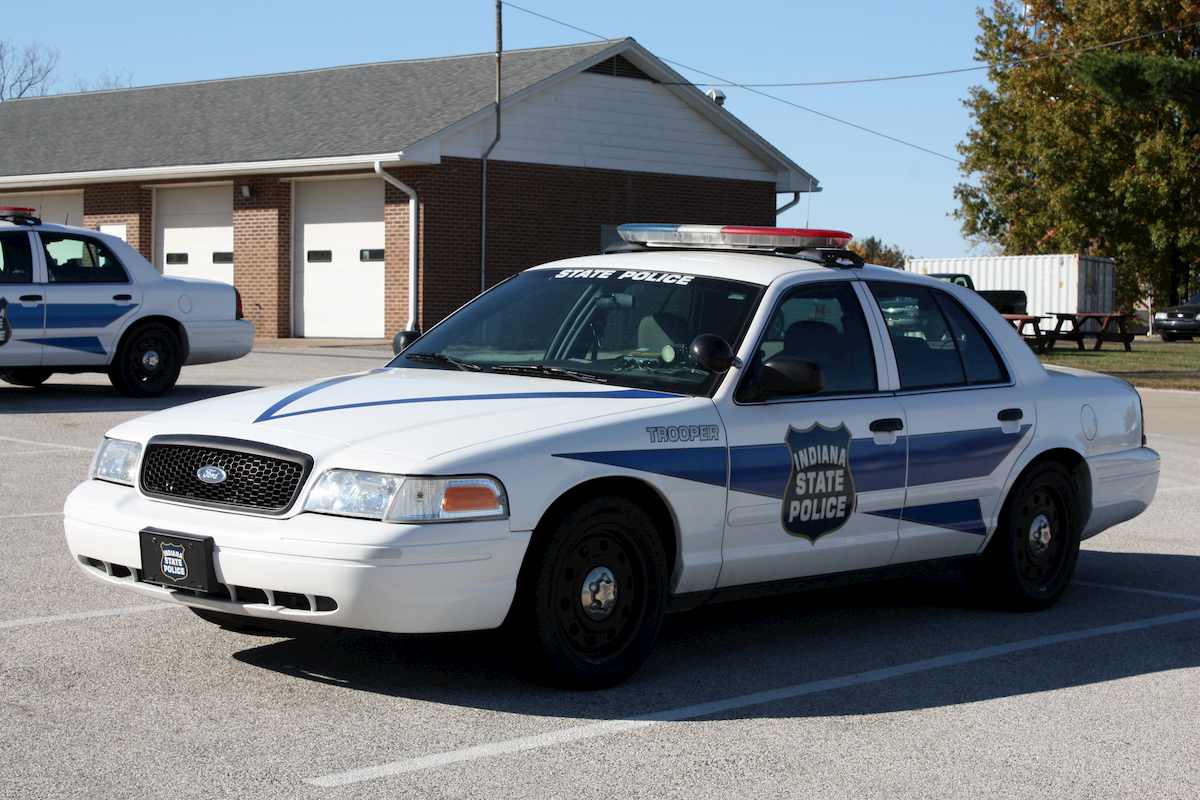 Indiana (Usa): pannolino sporco sull'auto della polizia