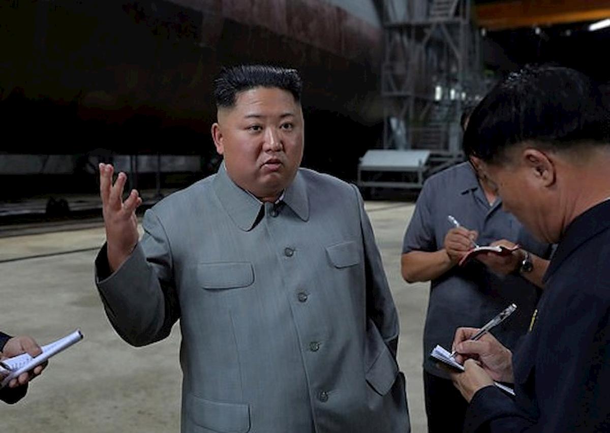 Nord Corea, immagini satellitari mostrano nuovo sottomarino per lanciare missili balistici
