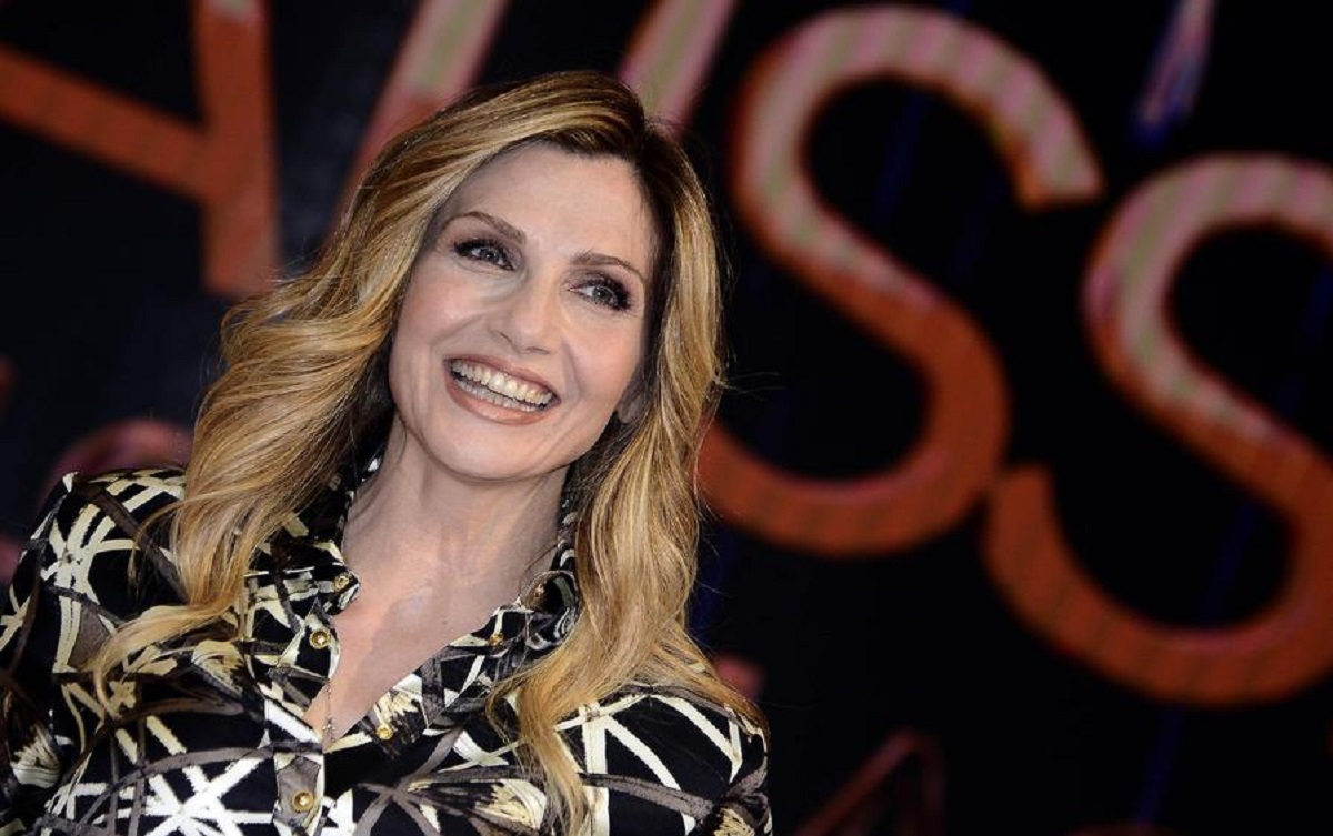 Lorella Cuccarini, Ansa