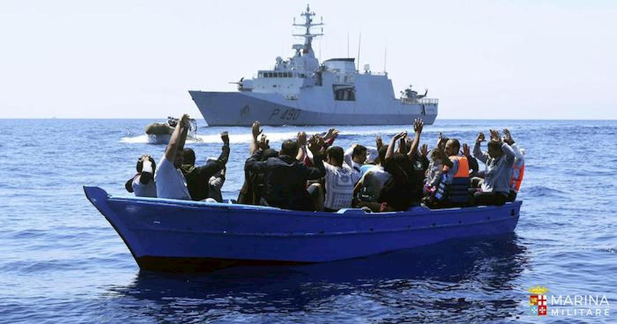 Migranti, lite Viminale-Difesa