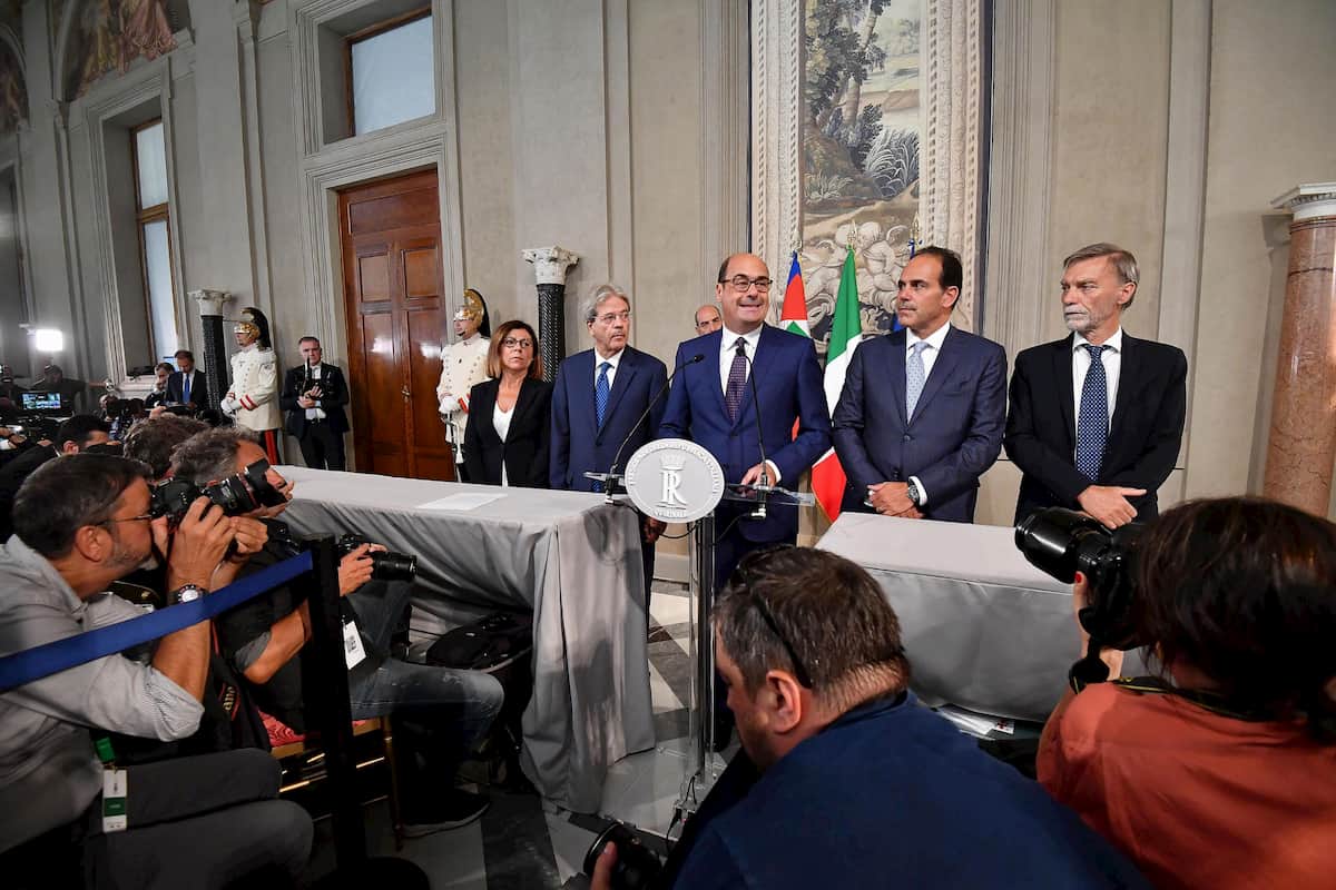 Governo, Zingaretti ufficializza il sì al Conte-bis: "Vale la pena tentare, serve discontinuità"
