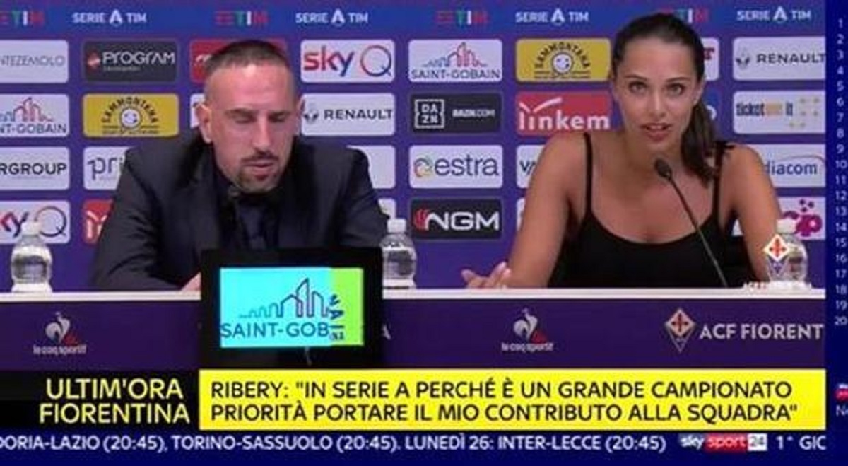 Ribery, tutti gli occhi sono per... la traduttrice