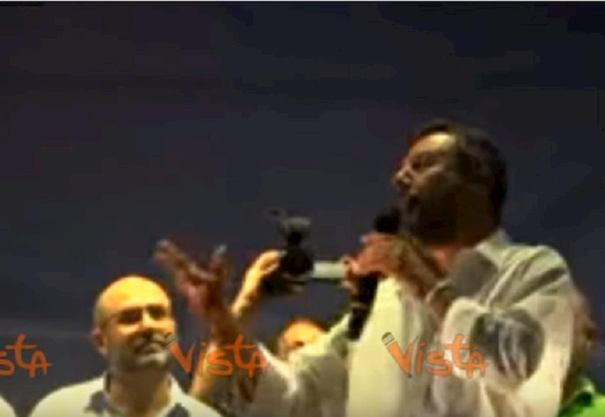 salvini al comizio di Pescara