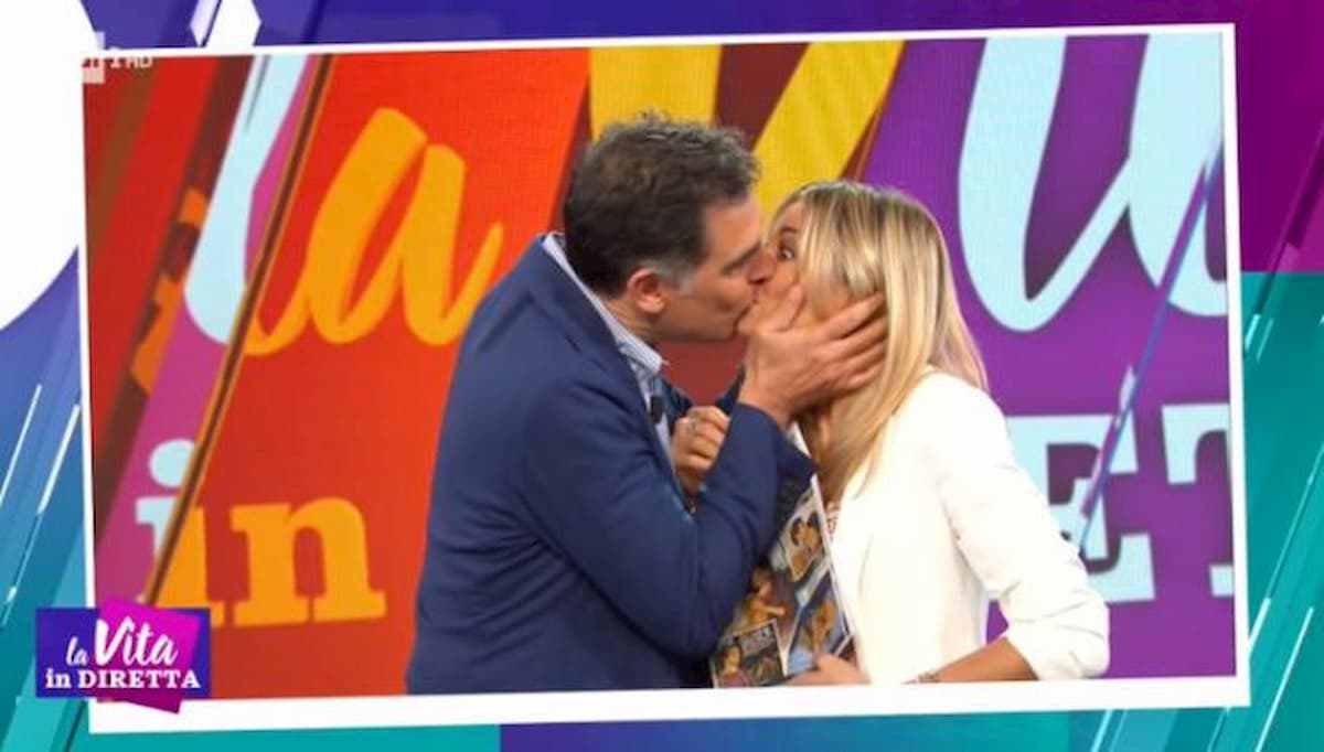 Tiberio Timperi e il rapporto con Francesca Fialdini: "Ci siamo confrontati e scontrati su alcune cose ma..."