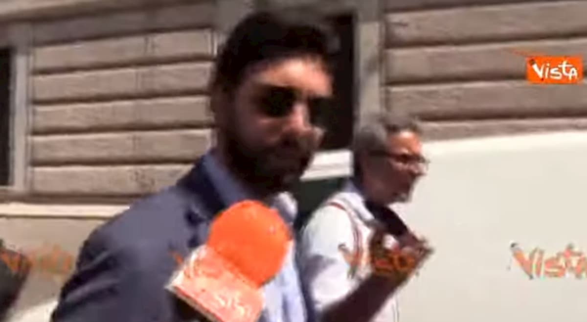 Governo, D’Uva (M5s): “Trattativa con PD ferma? Non mi risulta, va avanti piano piano”