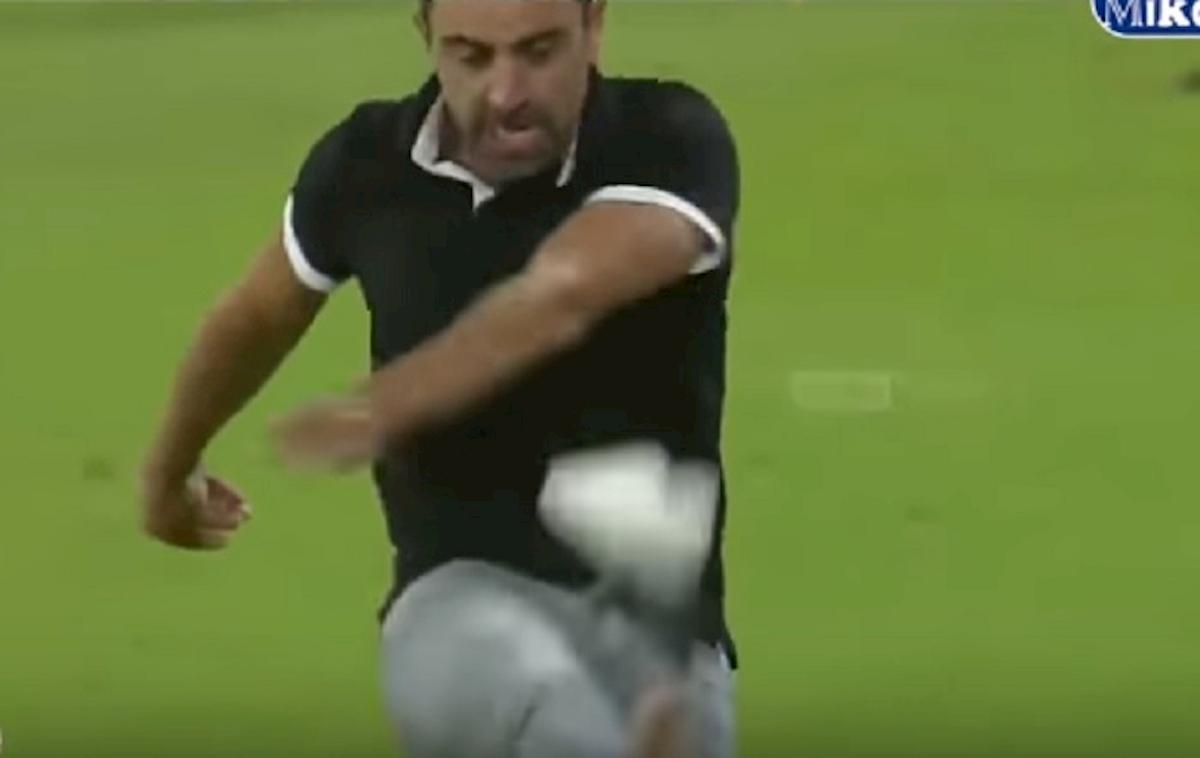 xavi rigore negato, reagisce così