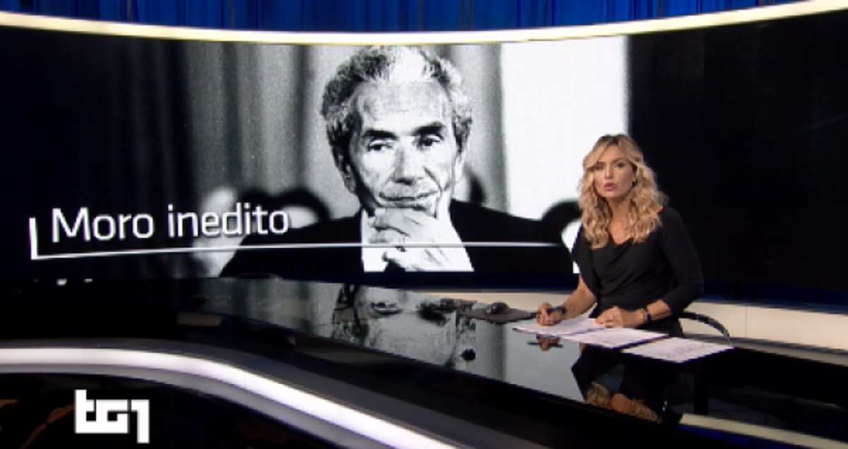 Tg1, la gaffe in prima serata sulla data di nascita di Aldo Moro