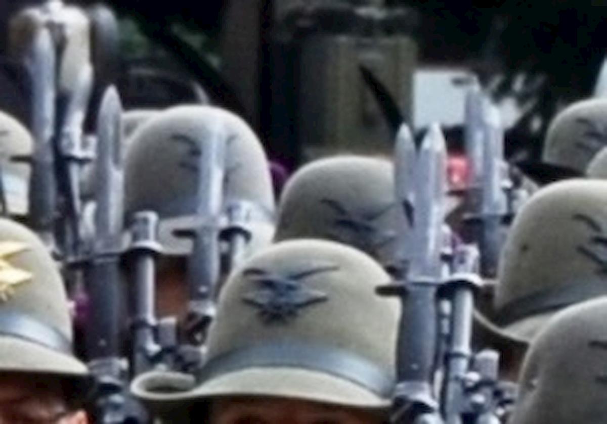 Belluno, alpina di 30 anni si toglie la vita impiccandosi in caserma