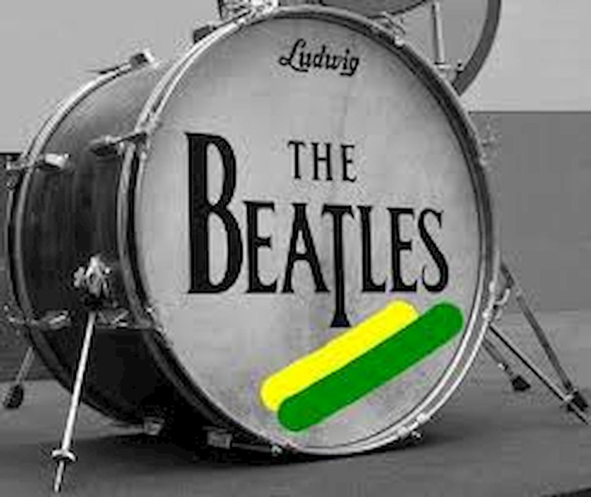 Il guru di Bolsonaro: "Le canzoni dei Beatles le ha scritte Adorno"