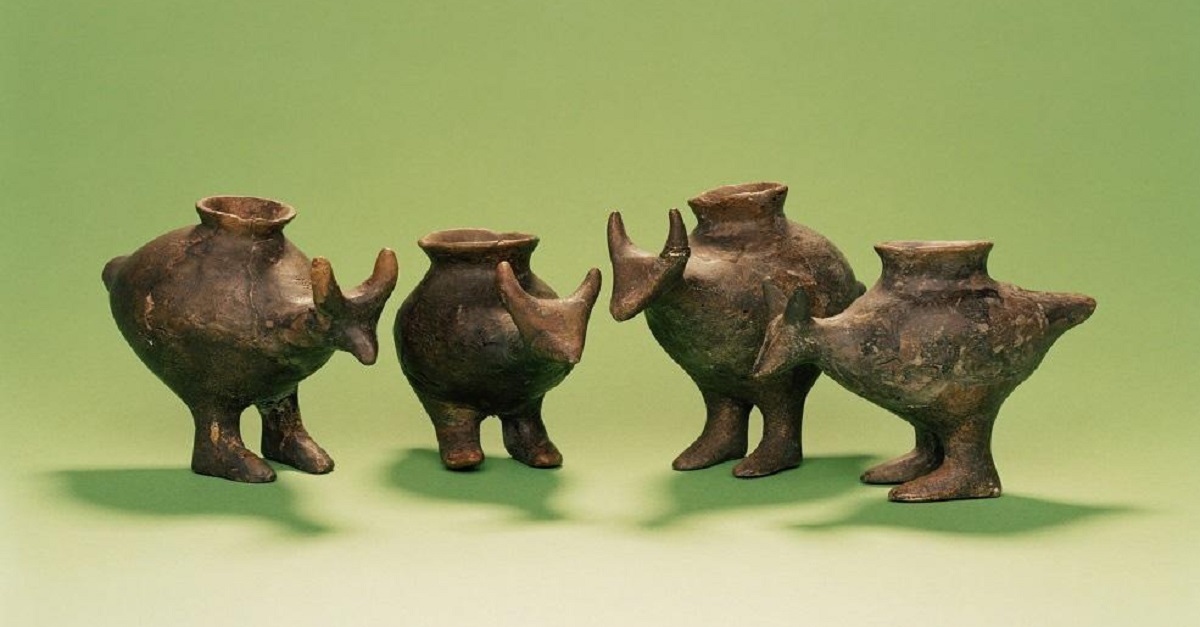 Scoperti i biberon più antichi del mondo: hanno 7mila anni