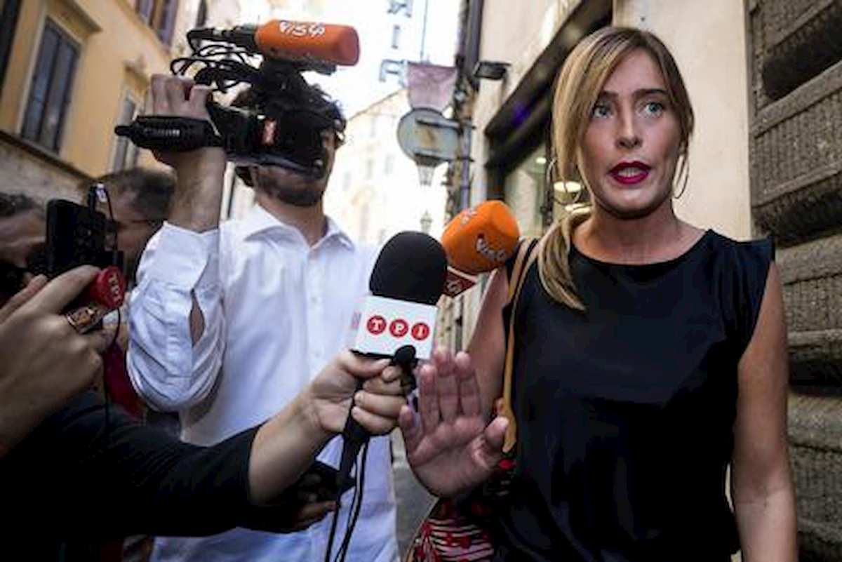Governo, Boschi: "Ora ci siamo, ma se dovessero tornare D'Alema e Bersani..."