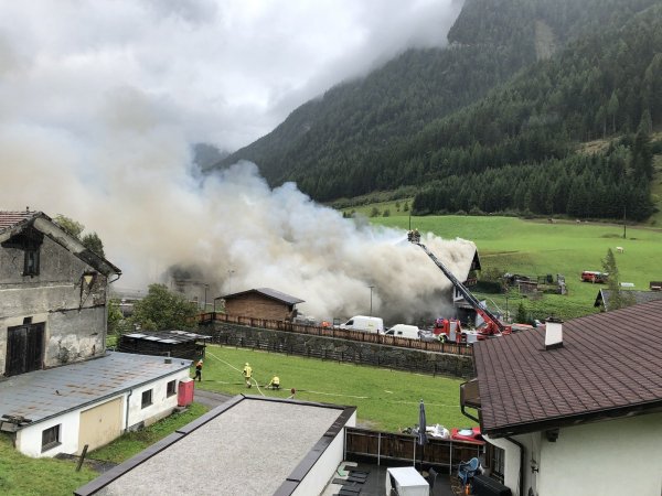 Esplosione in un supermercato del Brennero