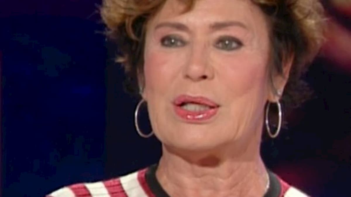 Storie Italiane, Corinne Clery parla a Eleonora Daniele della storia finita con Angelo Costabile