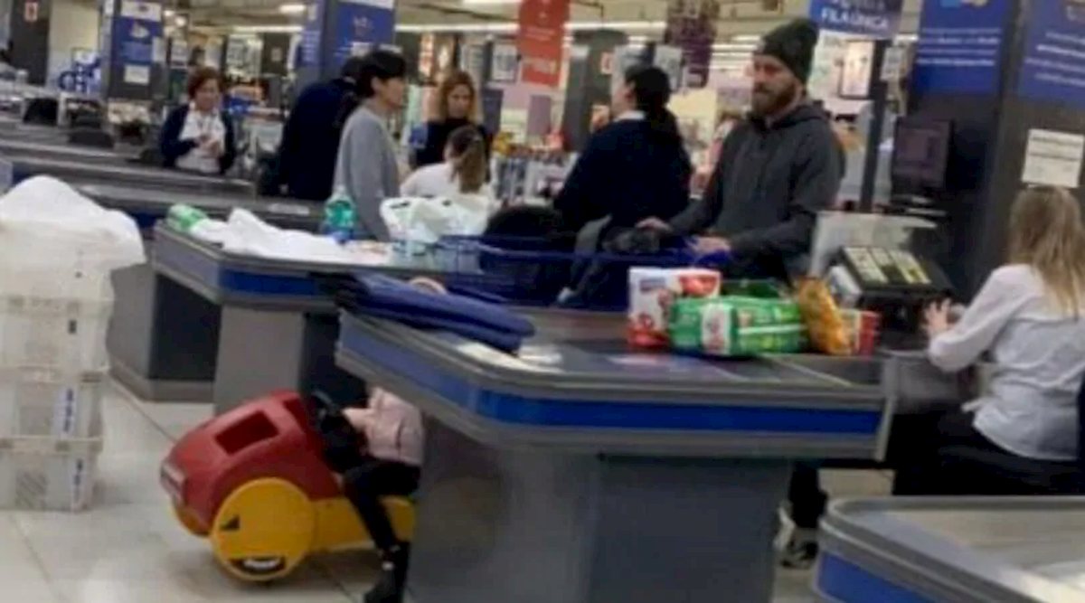 De Rossi supermercato tifosi Boca campione umilta foto Instagram