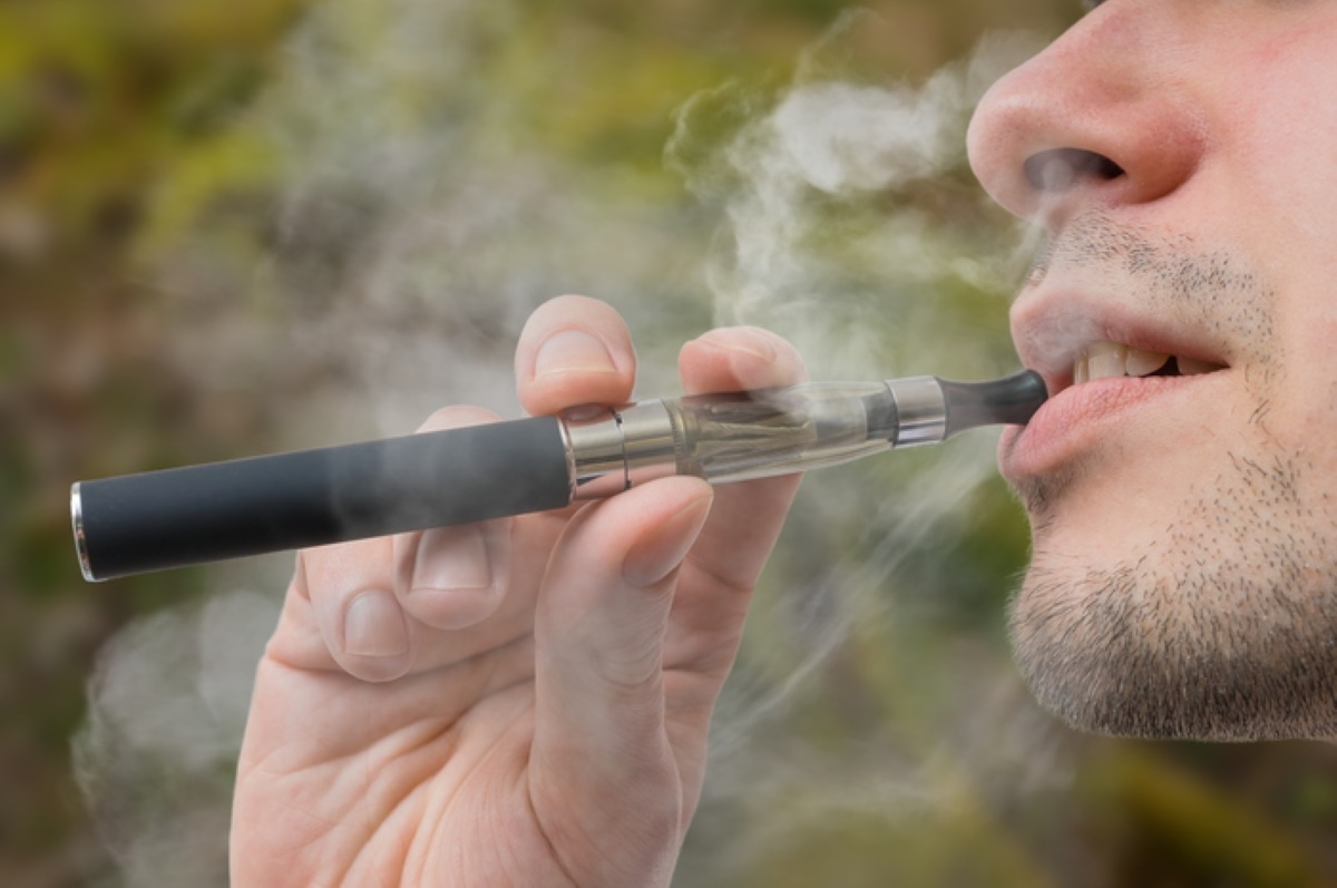 E-cig Walmart ferma vendita
